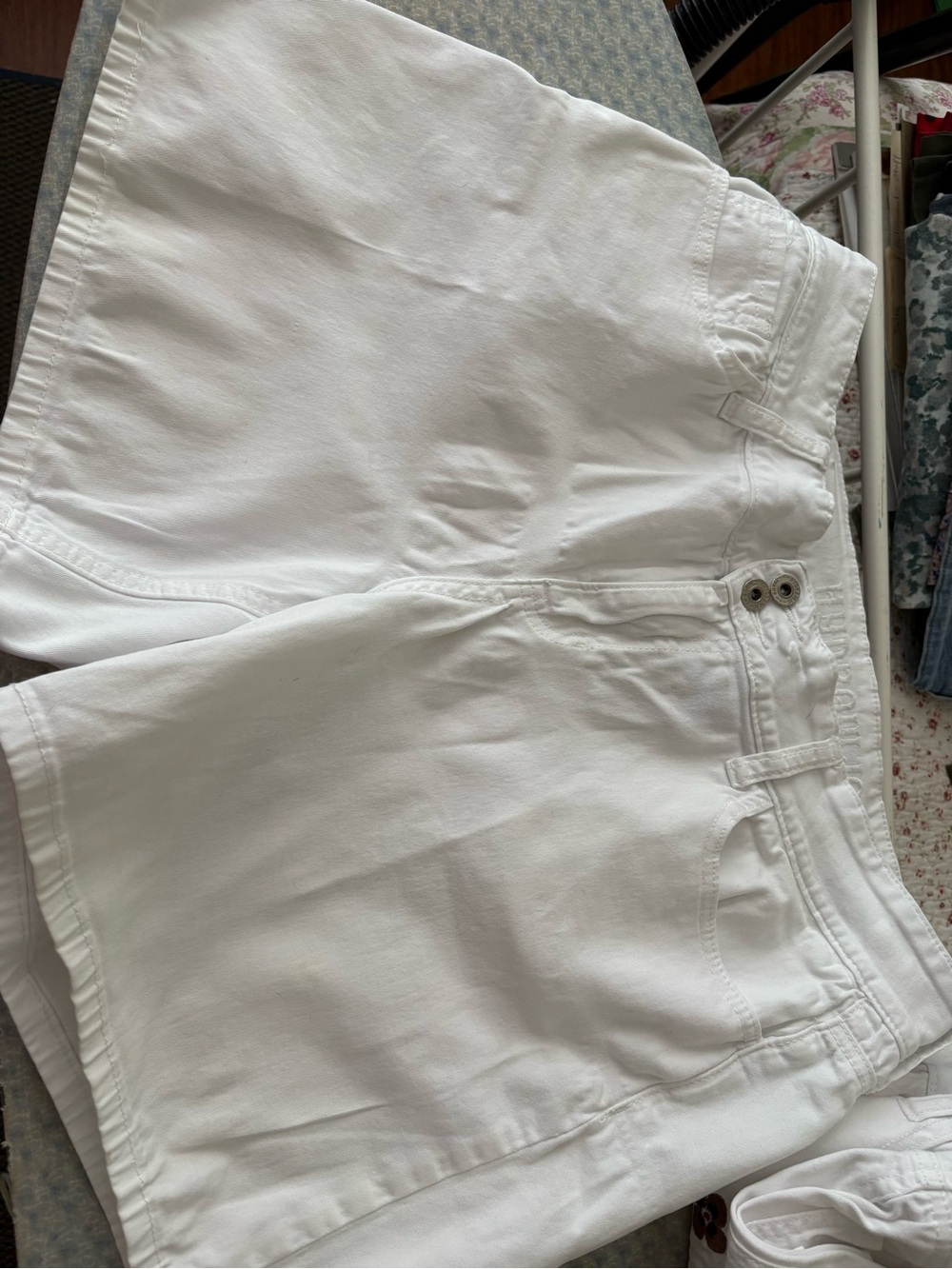 Hydraulic White Denim Shorts - Classic Casual